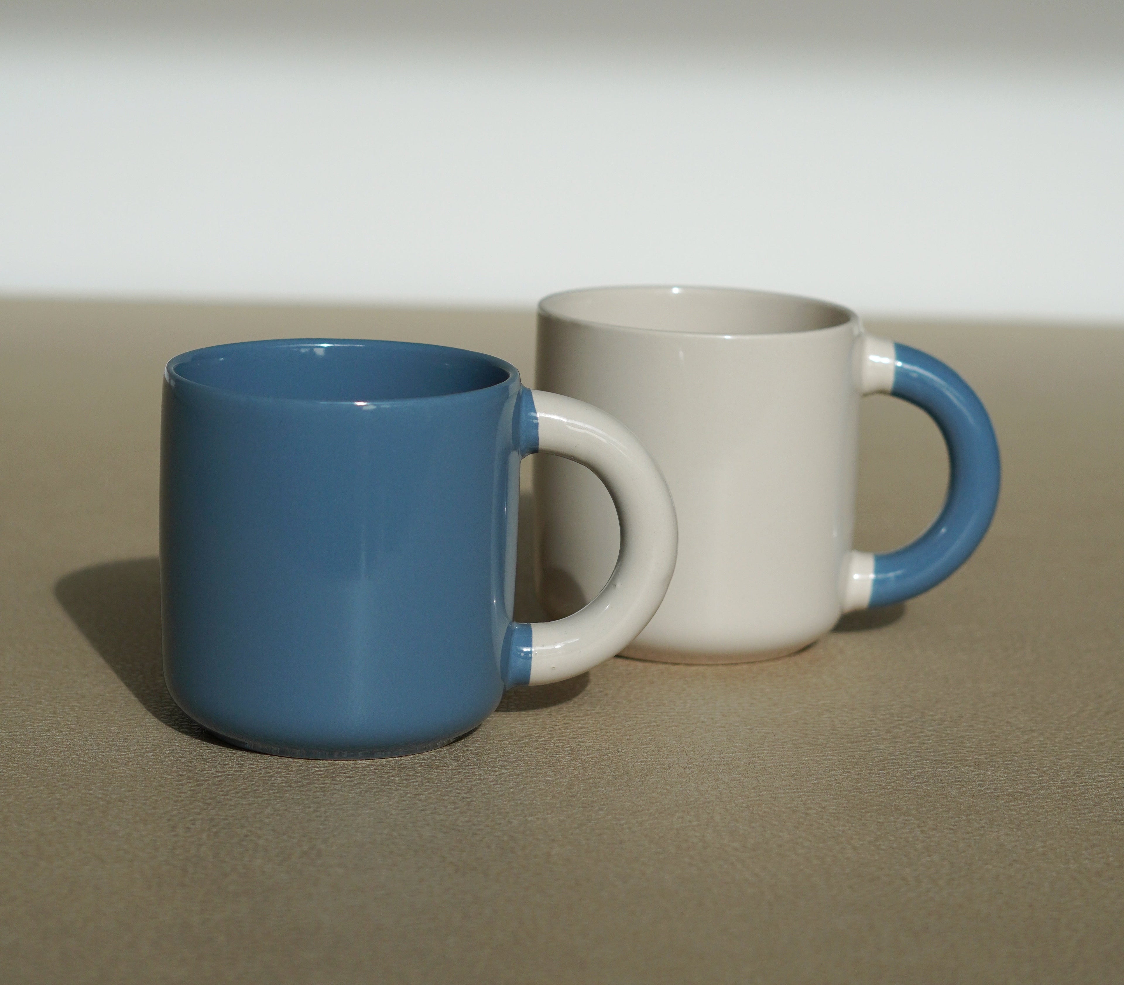Mok Scandi Blue blauw lifestyle styling - Néva Living