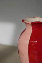 Vaas Cherry roze rood zijaanzicht - Néva Living