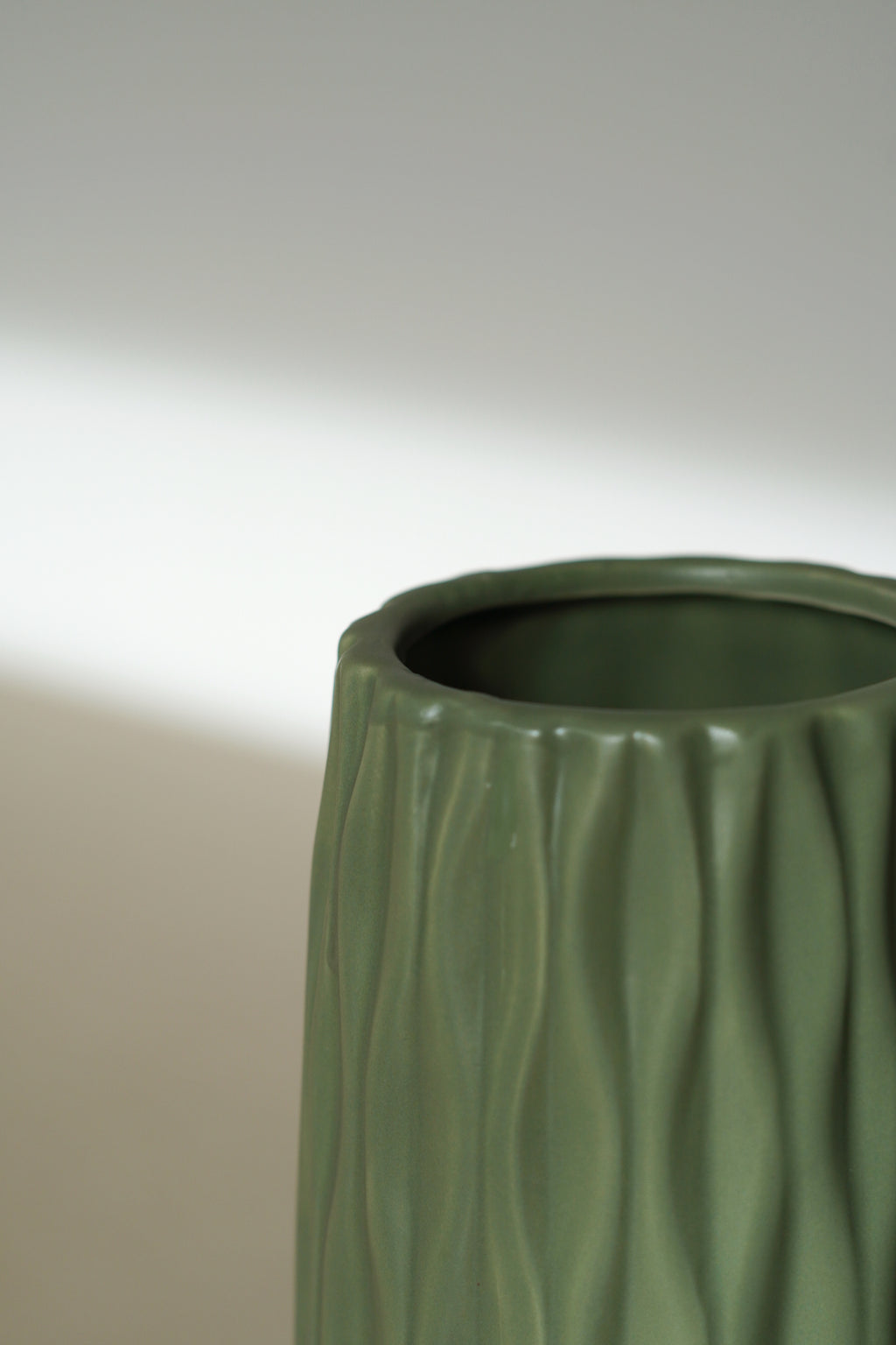 Sage Column vaas groen mint lifestyle interieur - Néva Living